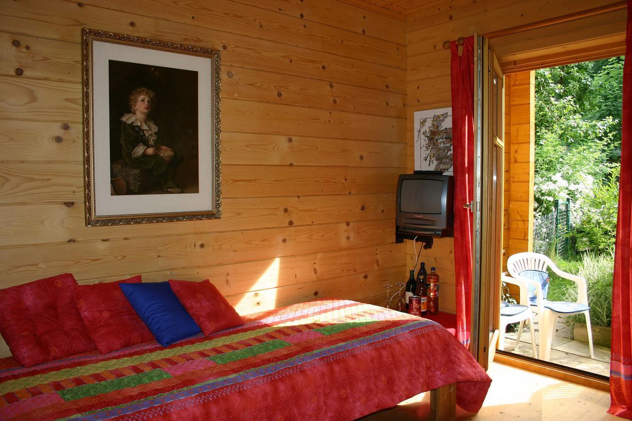 Holzhaus Im Gruenen B&B Passau Eksteriør bilde